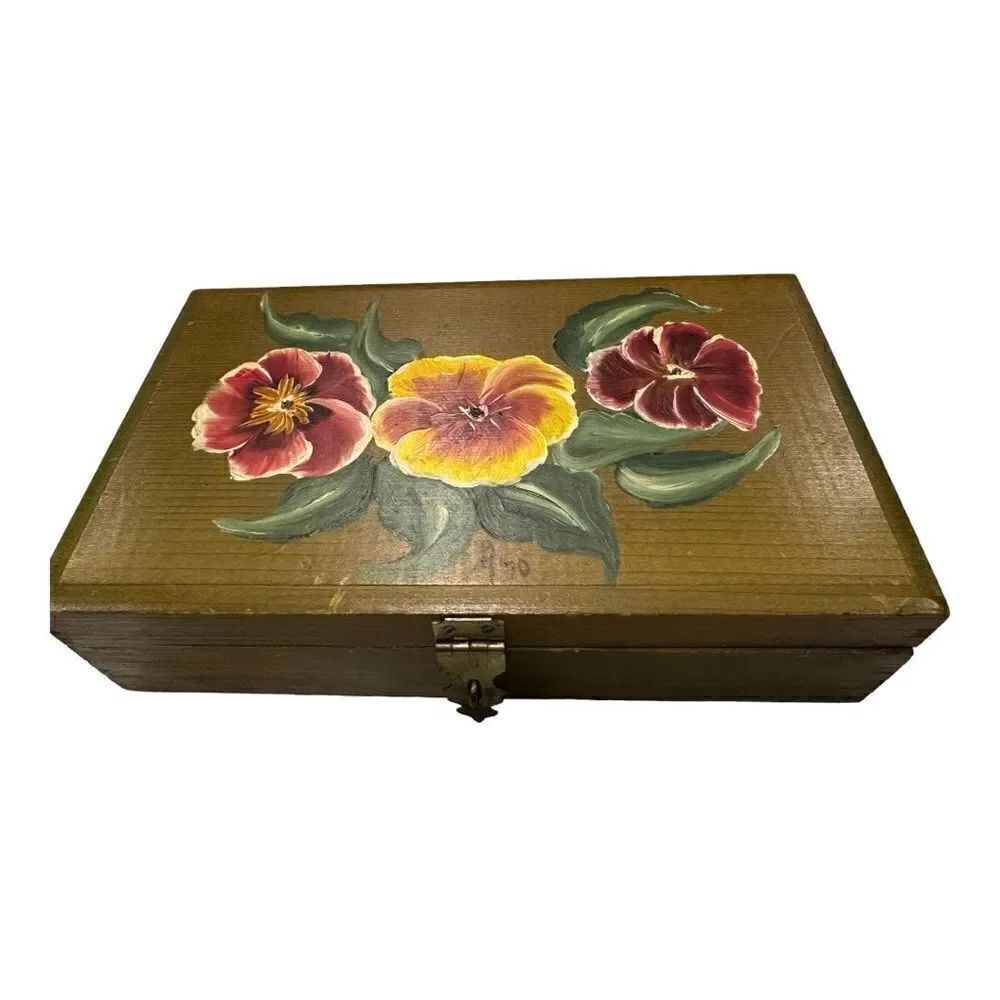 Vintage wooden hinged box signed excellent condition hand painted pansies